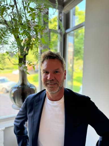 Hans van Rijnswoud profile